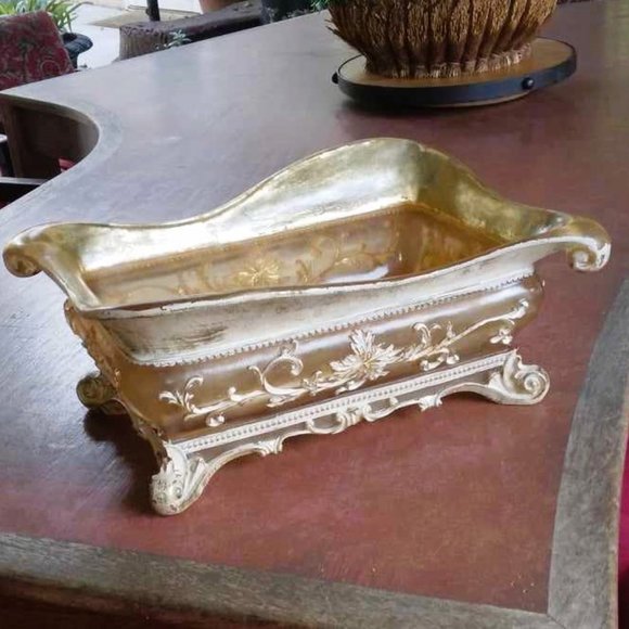 Vintage Baroque Translucent Lucite Acrylic Resin Scroll Footed Serving Dish - Picture 1 of 13